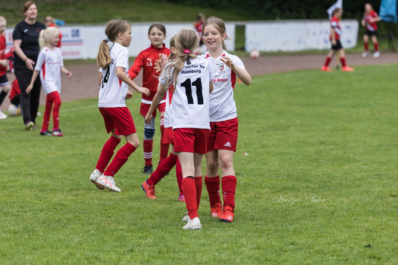 Bild 393 - Loewinnen Cup